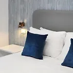 Bed and Breakfast Napoliseason & Breakfast