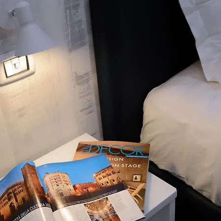 Napoliseason & Breakfast Bed and breakfast 4*