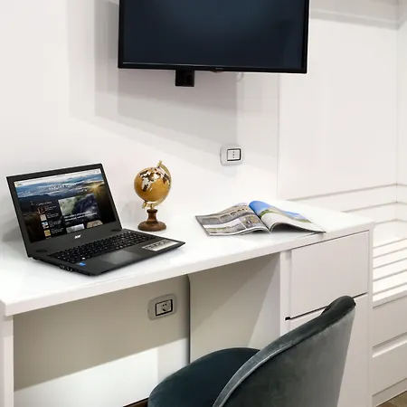 Napoliseason & Breakfast