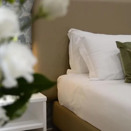 Bed & Breakfast Napoliseason & Breakfast Naples