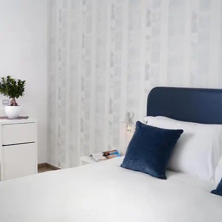Bed & Breakfast Napoliseason & Breakfast 5*