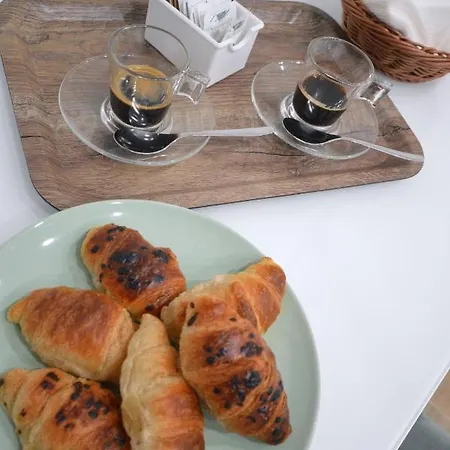 Bed and Breakfast Napoliseason & Breakfast Νάπολη